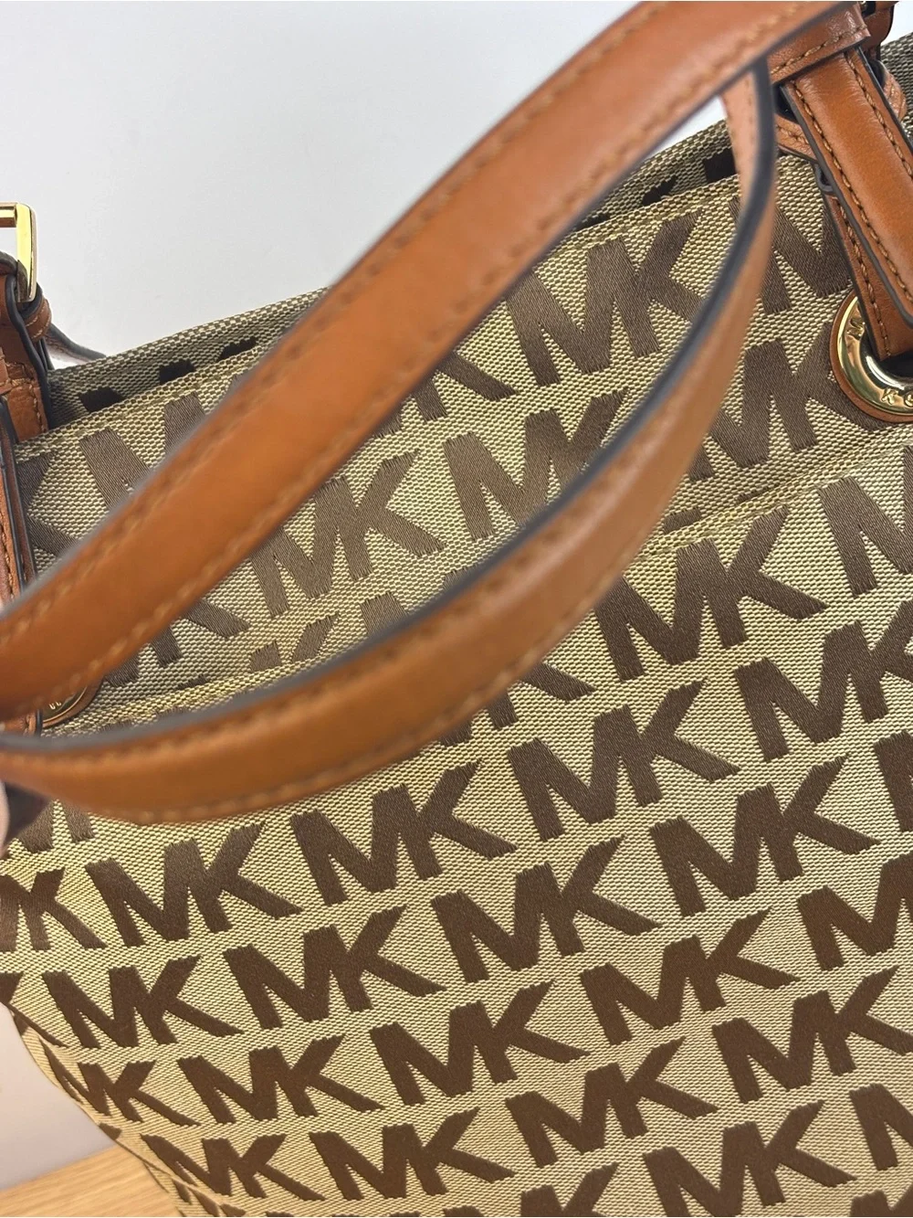 Michael Kors Jet Set Signature Jacquard Tote Bag - Picture 3 of 16